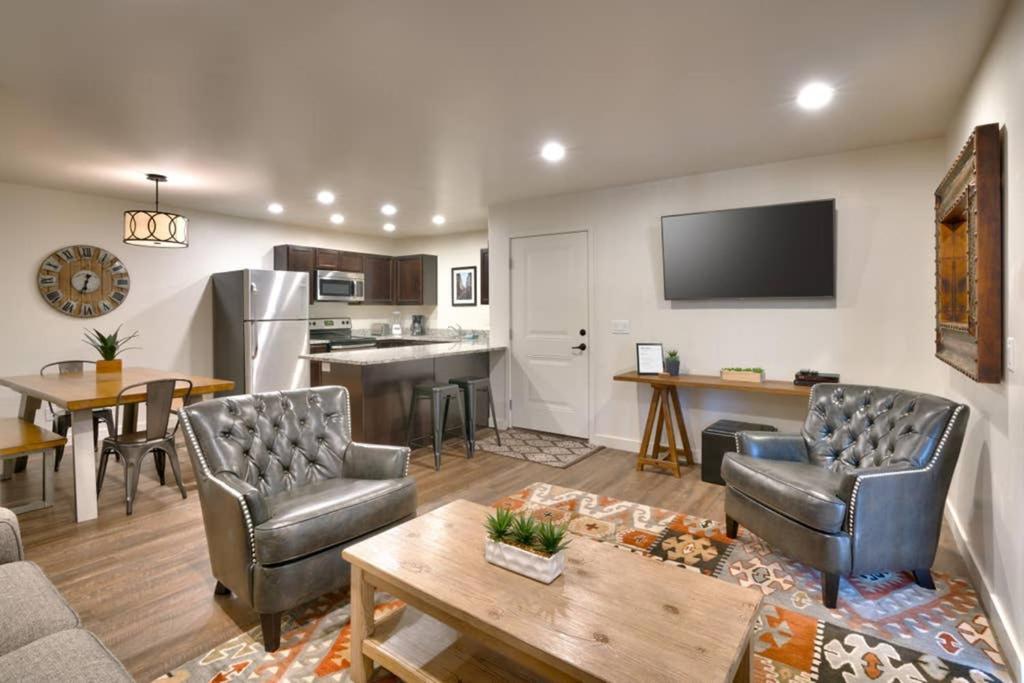 5C Sweet Redcliff Condo, Pool & Hot Tub Moab Extérieur photo